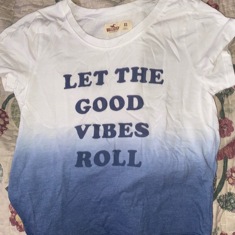 Hollister top